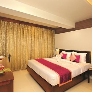 Gold Room